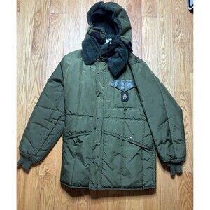 REFRiGiWEAR Coat Jacket Mens L Green Insulated Parka Workwear Winter USA Vintage